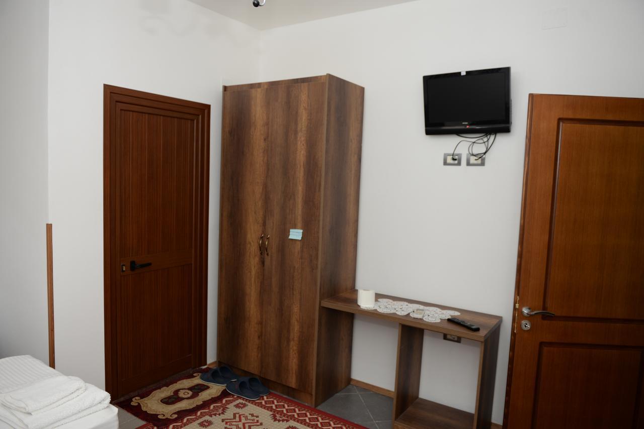 Casa de hóspedes Juri Garden 4*